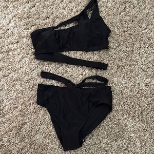 High waisted strappy bikini